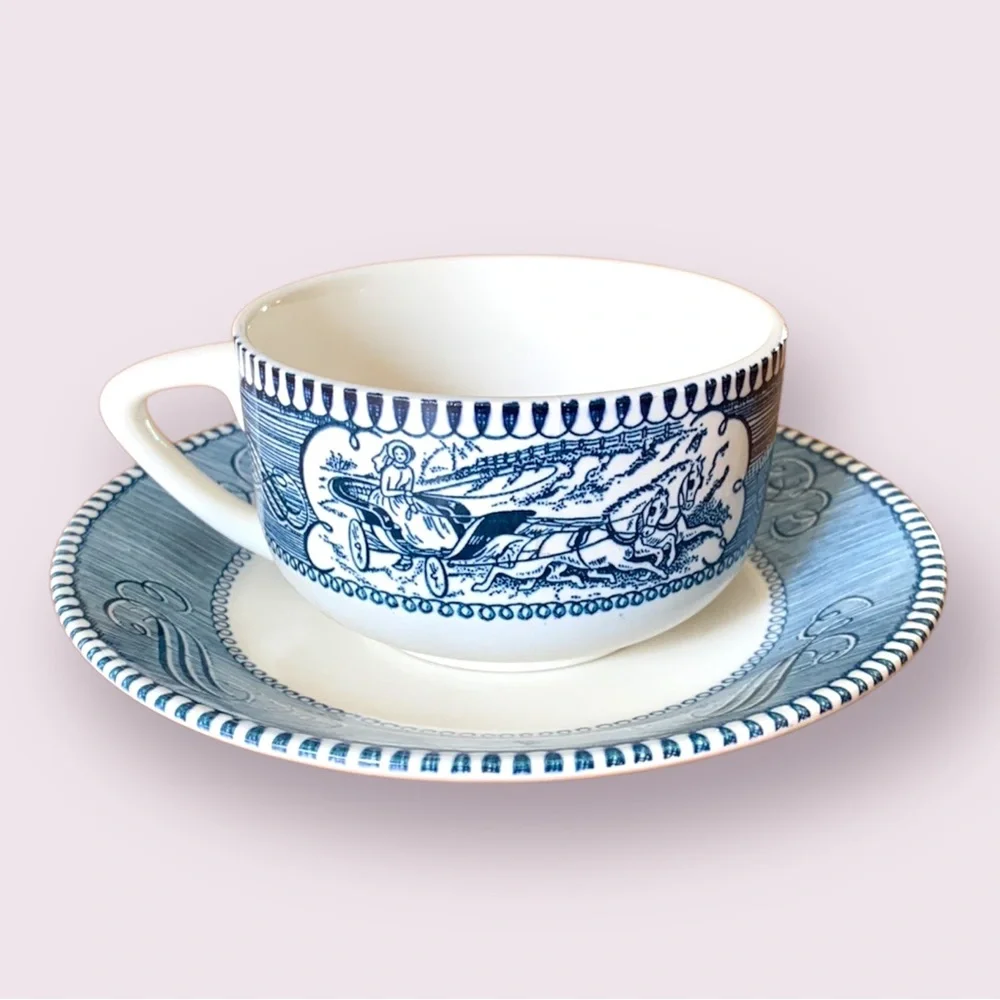 1 Tea cup and saucer